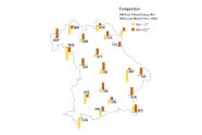 Balkendiagramm über Bayernkarte an den Waldklimastationen