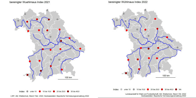Bayernkarten zeigen bereinigten Wühlmausindex an den Monitoringpunkten 2021 und 2022.