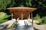 Pavillon aus Holz